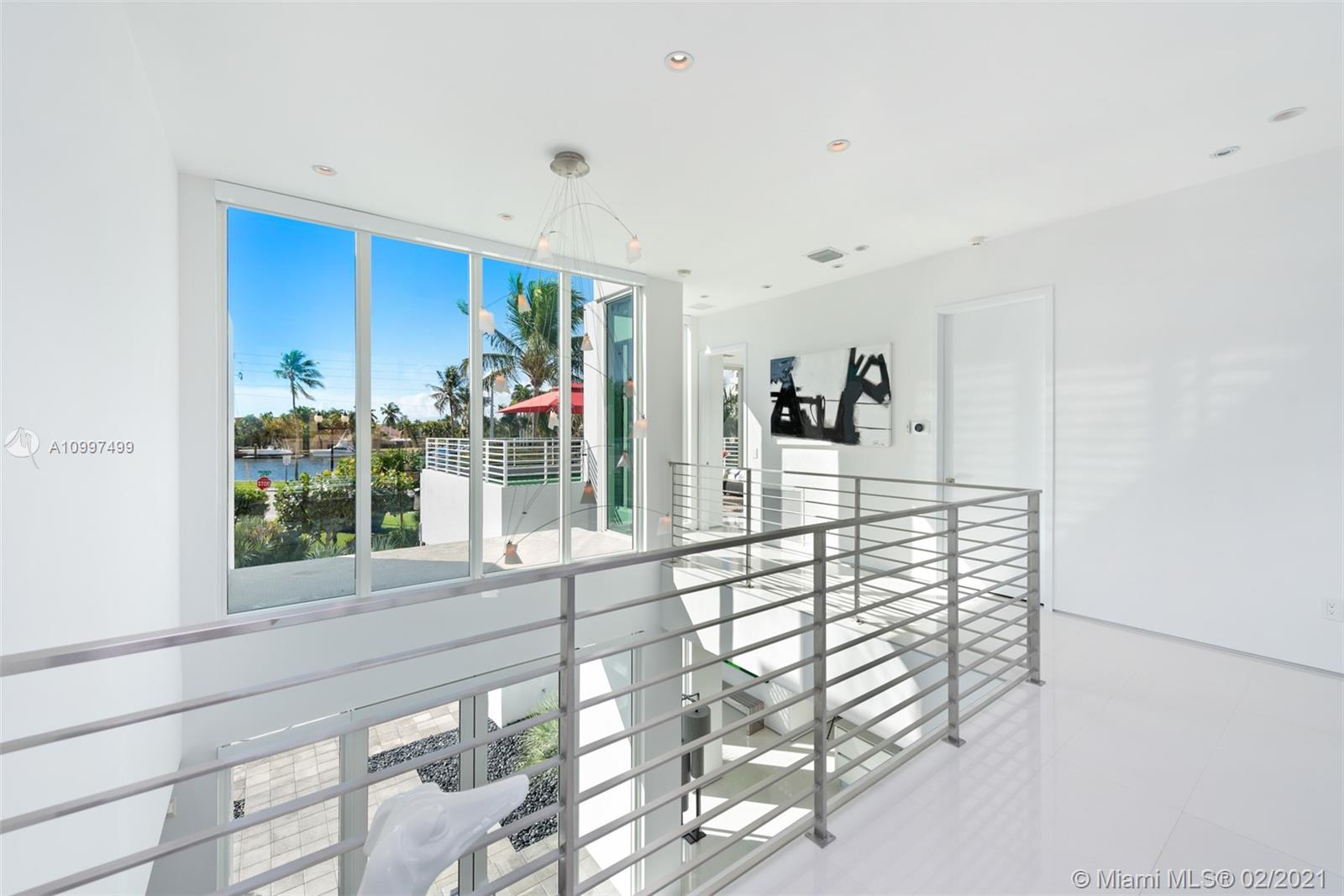 LAUDERDALE SHORES CORR PL - Residential