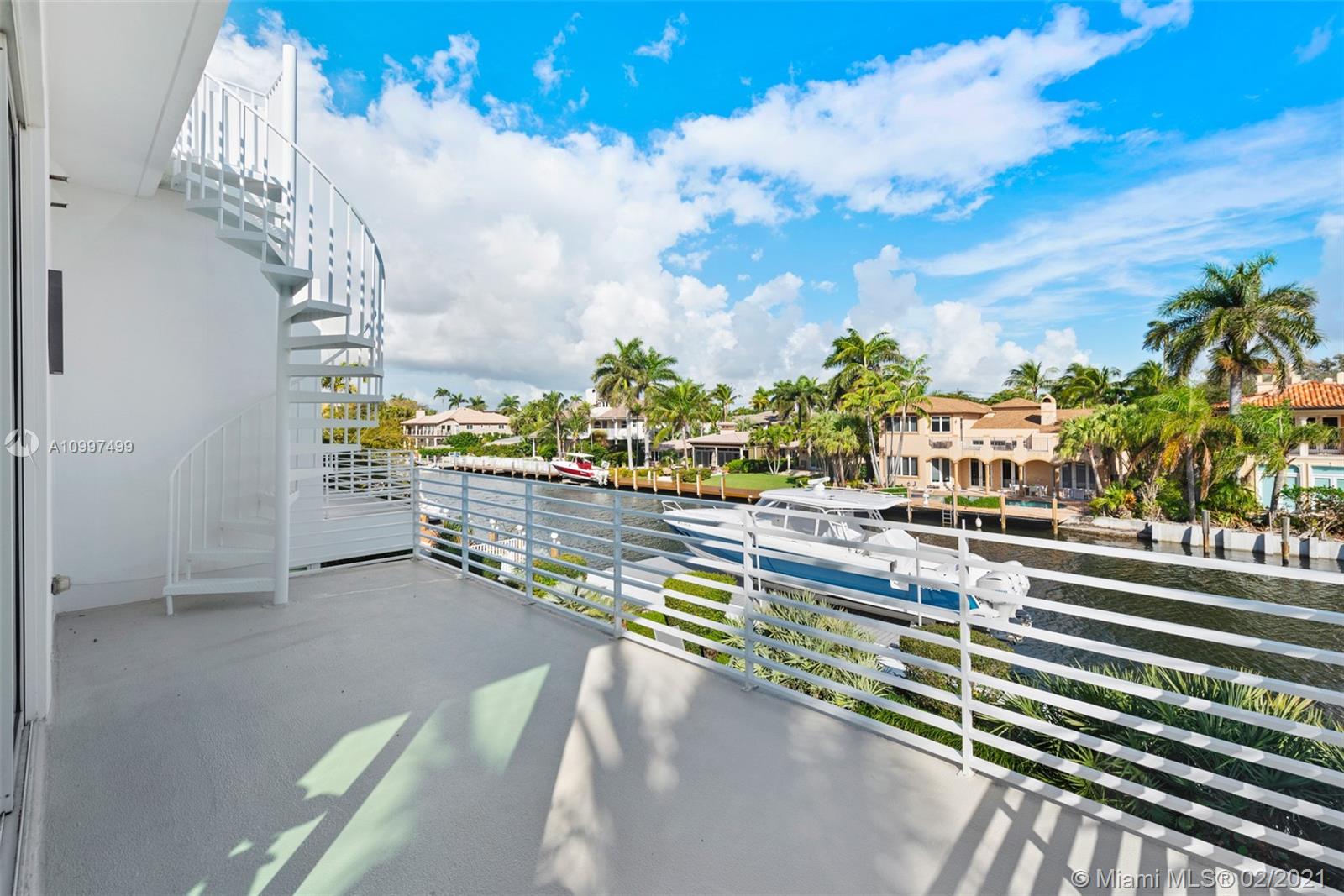 LAUDERDALE SHORES CORR PL - Residential