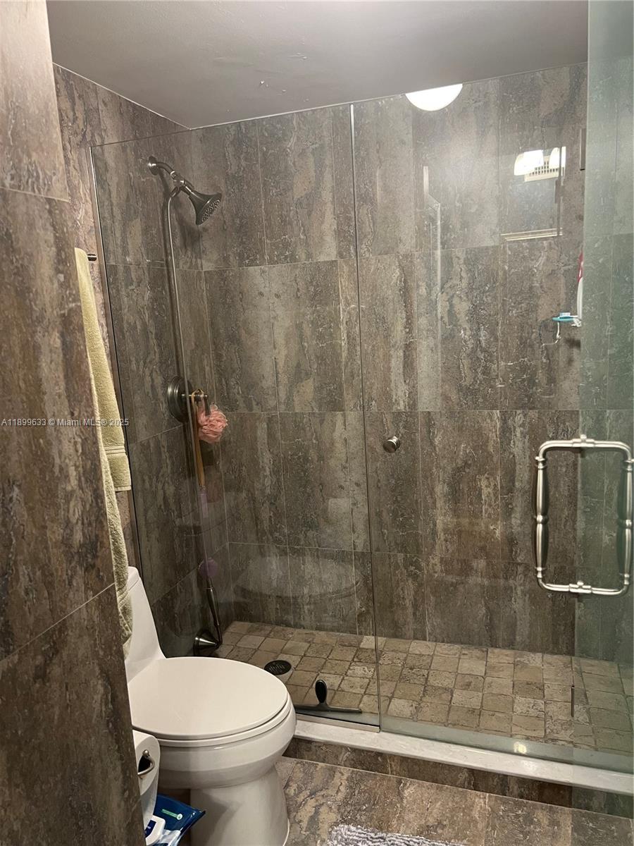 THE LEDGES CONDO - Residential