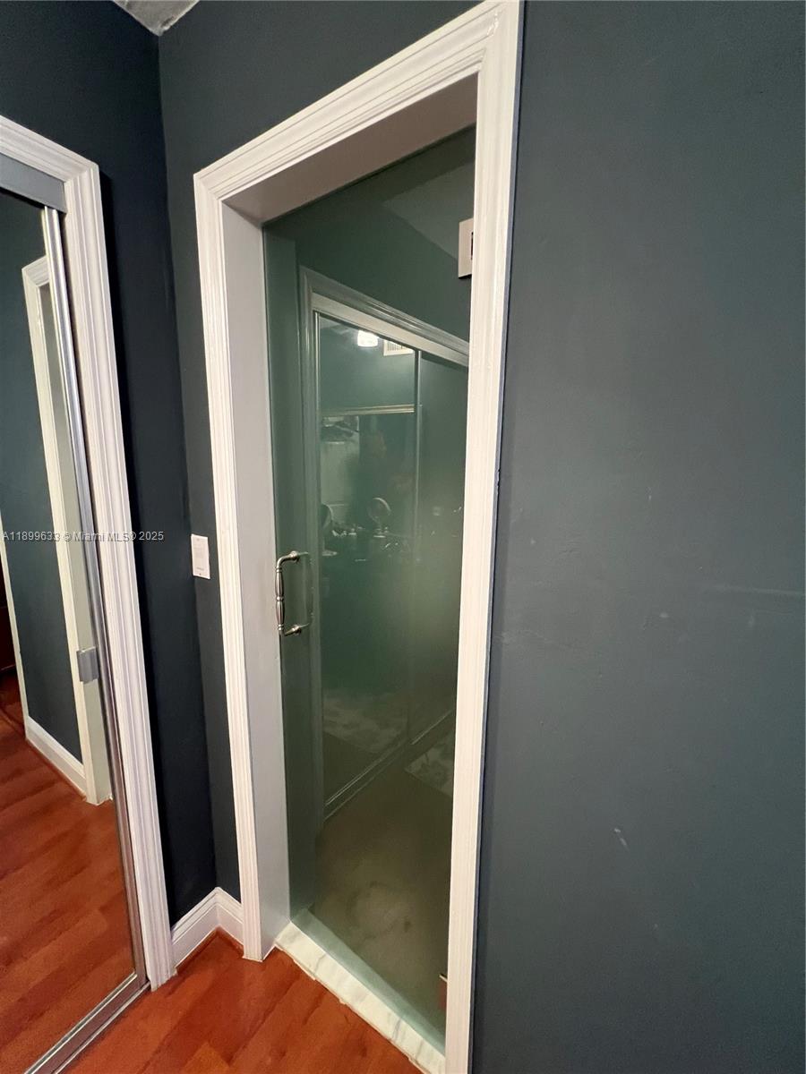 THE LEDGES CONDO - Residential