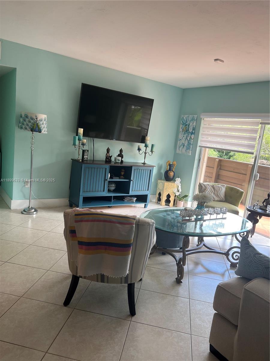 8335 SW 72nd Ave 212D