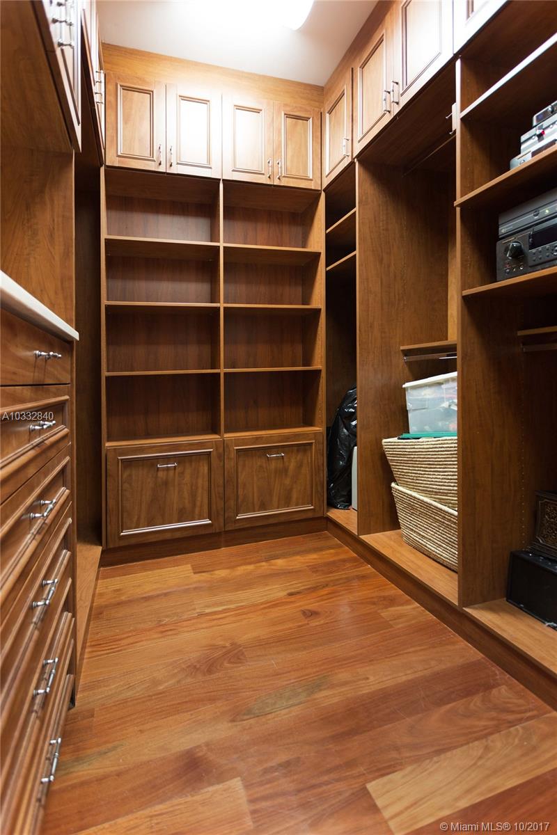 Snapper Creek Lakes - Residential