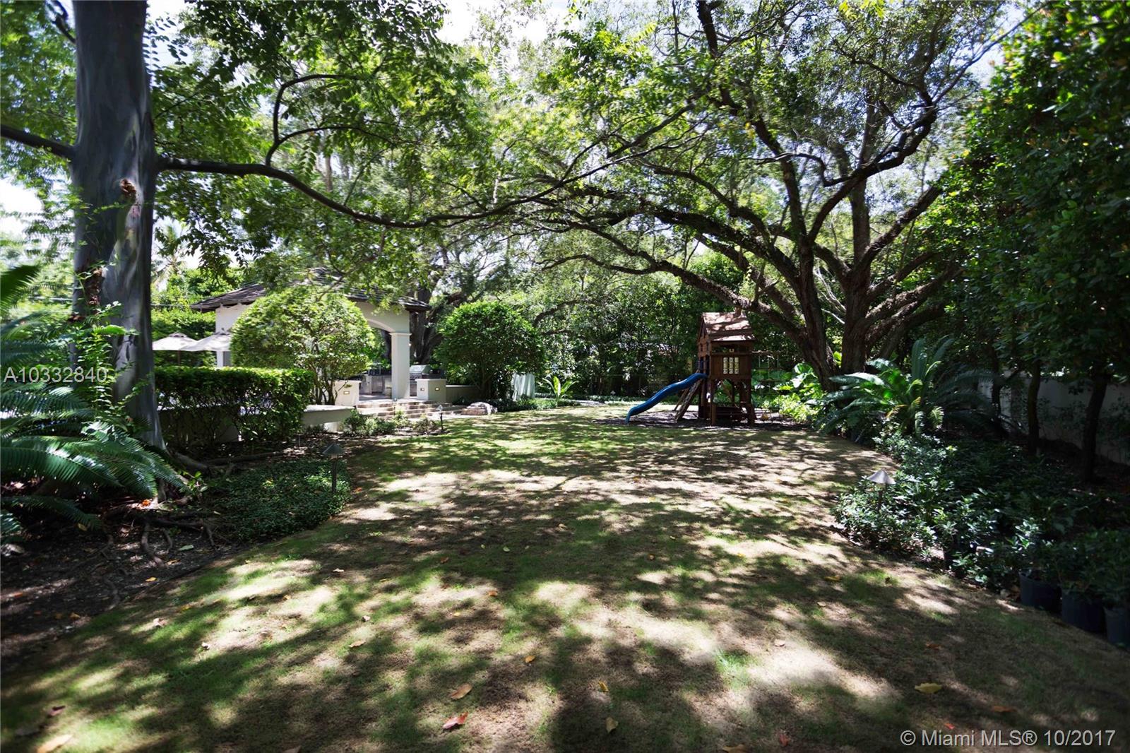Snapper Creek Lakes - Residential