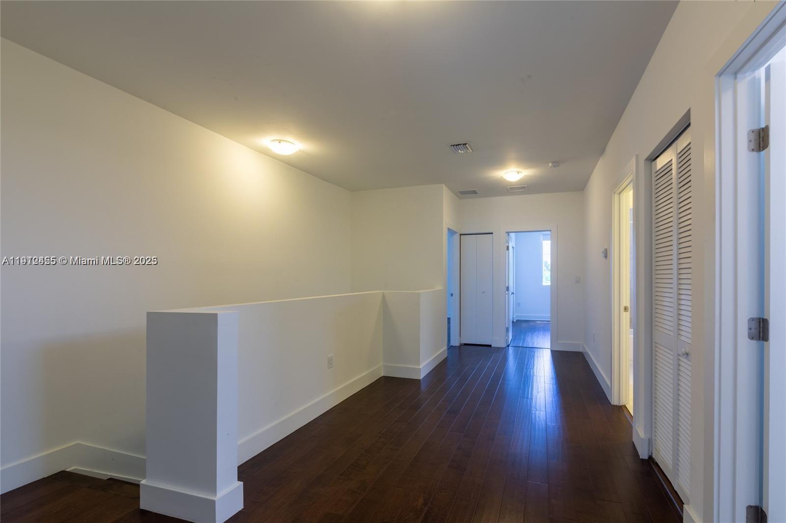 DORAL PALMS SOUTH - Residential Lease