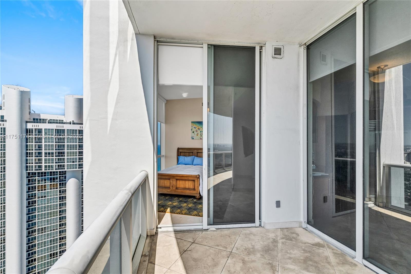 TRUMP PALACE CONDO - Residential