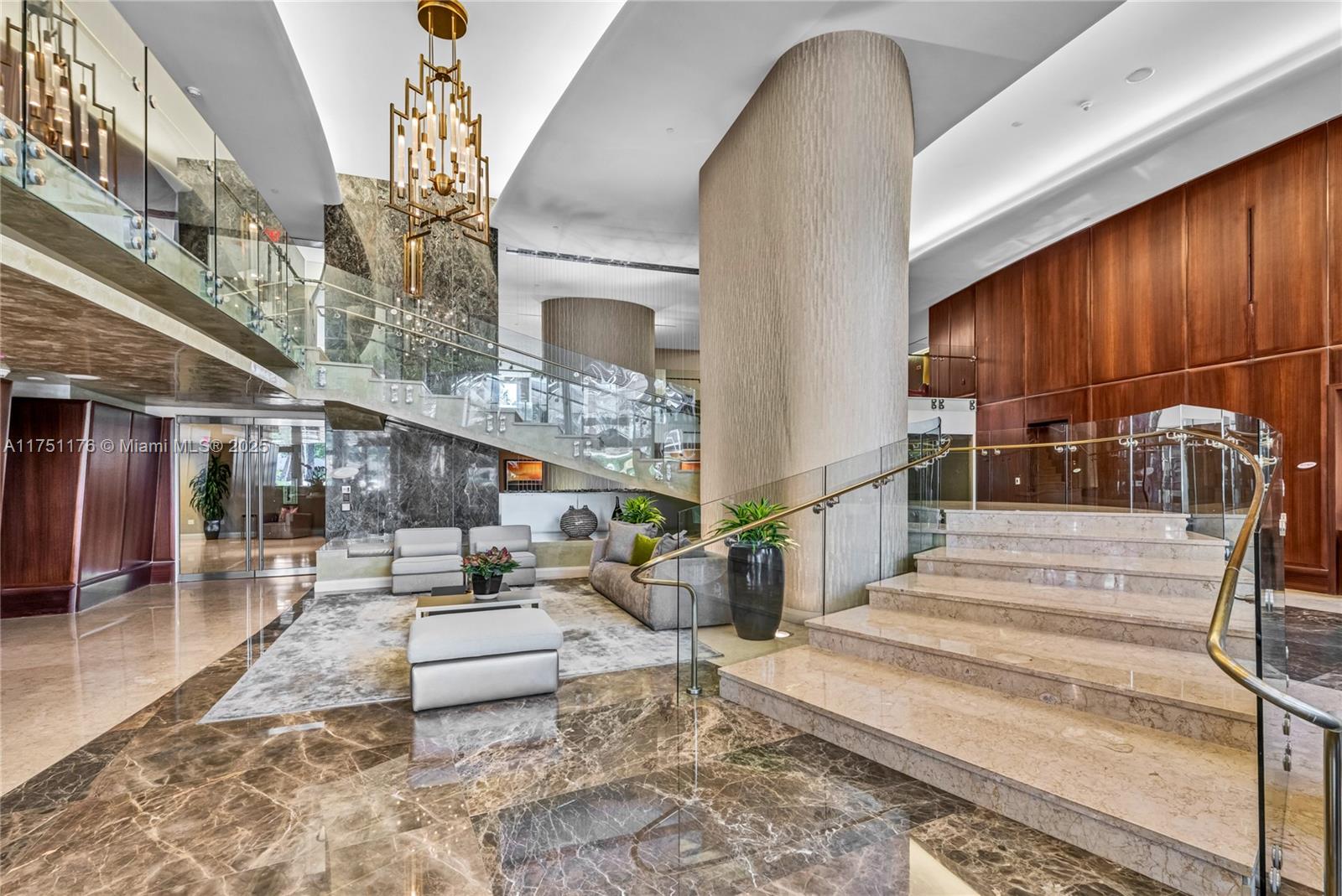 TRUMP PALACE CONDO - Residential