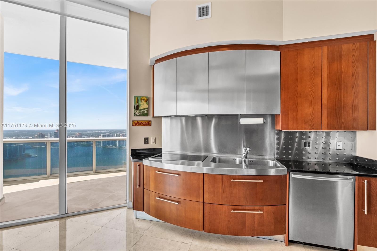 TRUMP PALACE CONDO - Residential