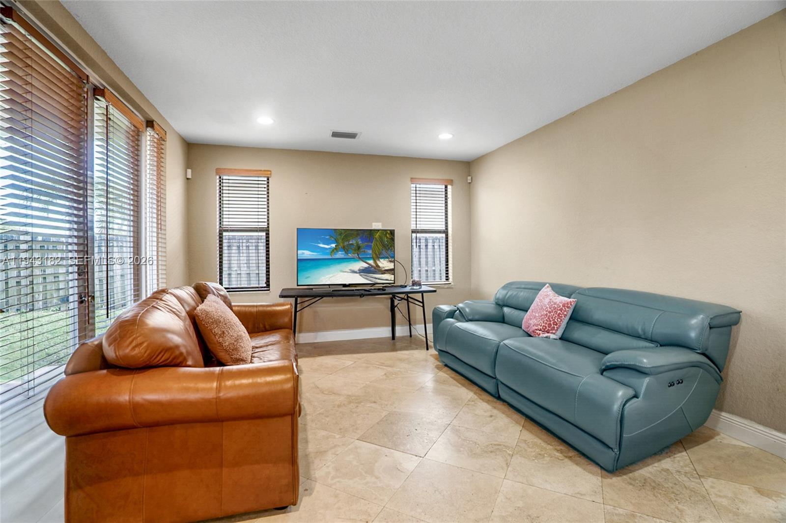 CALIFORNIA CLUB ESTATES - Residential