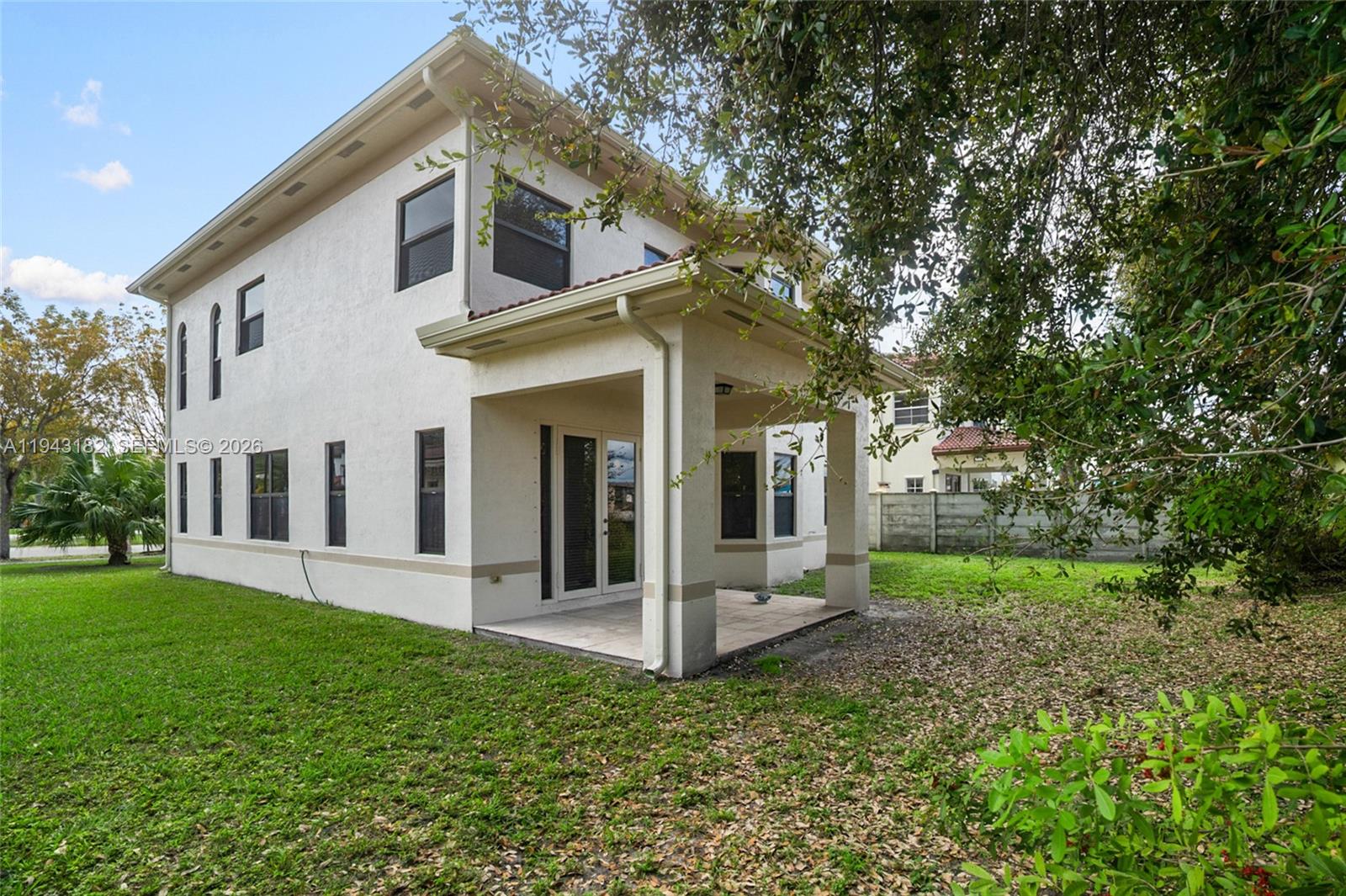 CALIFORNIA CLUB ESTATES - Residential