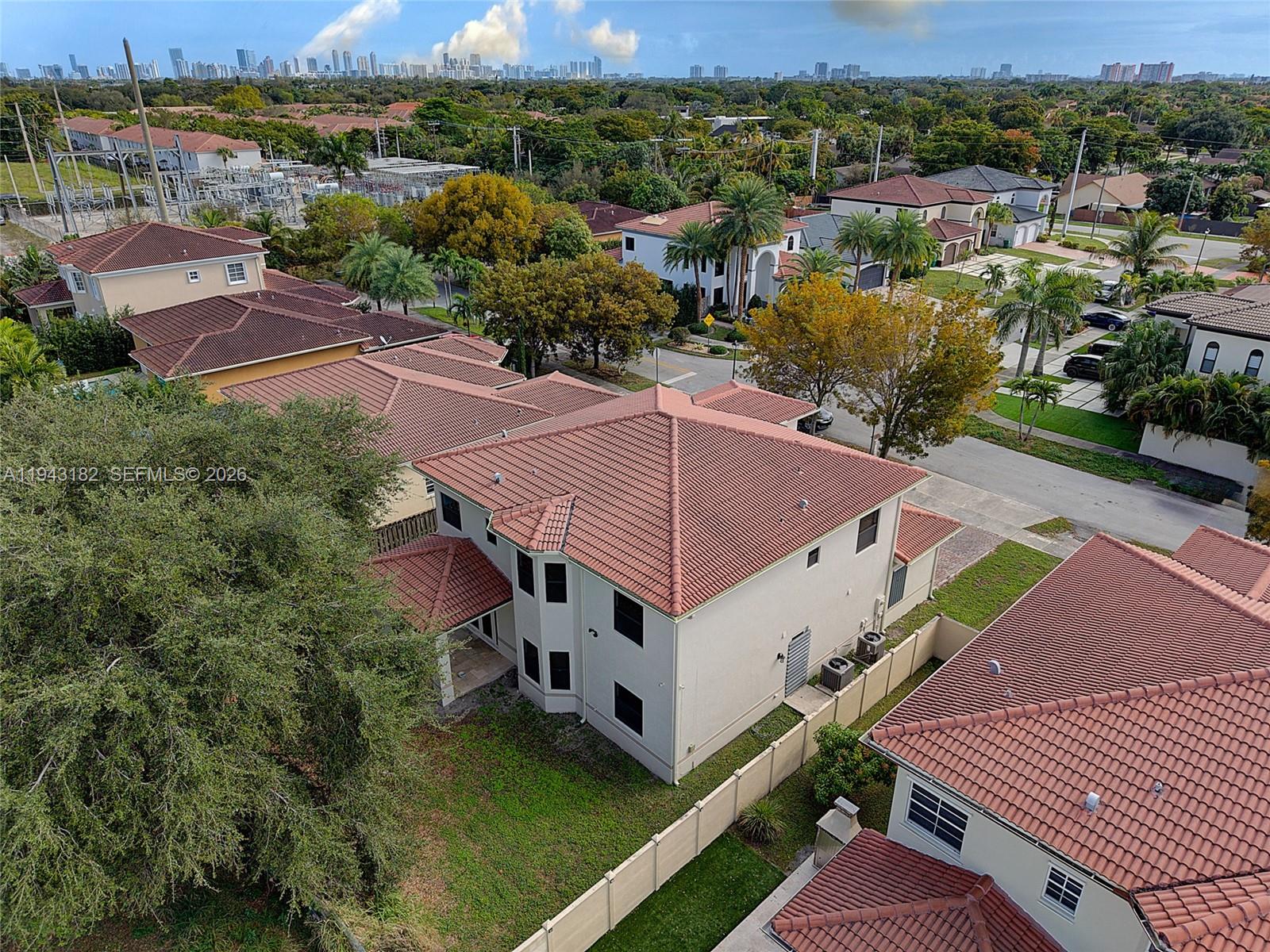 CALIFORNIA CLUB ESTATES - Residential