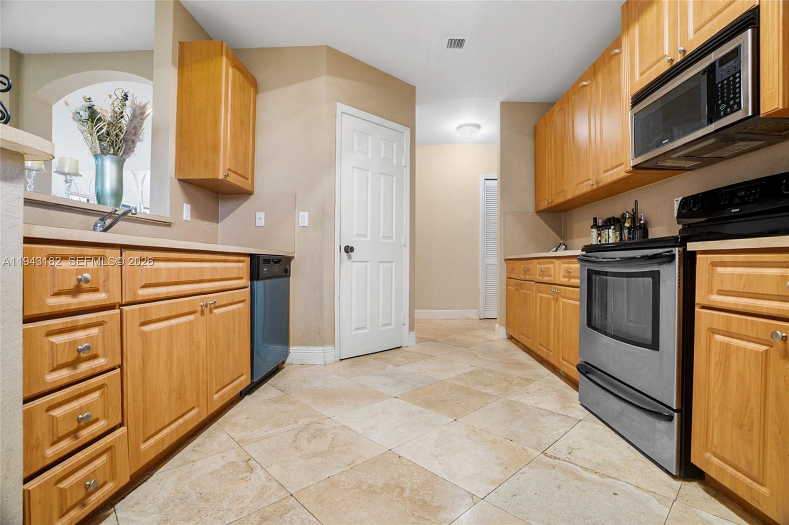 CALIFORNIA CLUB ESTATES - Residential