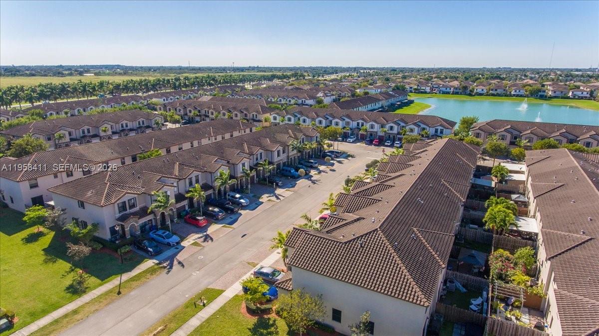 COCO PALM ESTATES - Residential