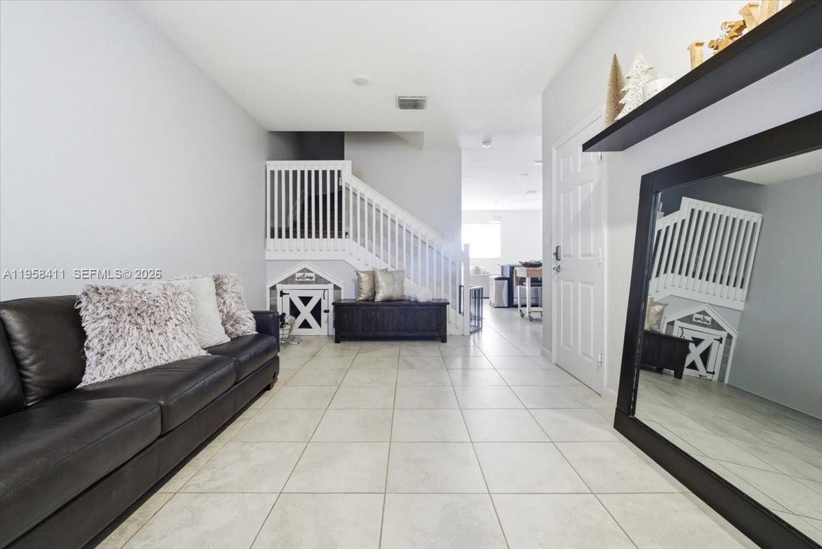 COCO PALM ESTATES - Residential