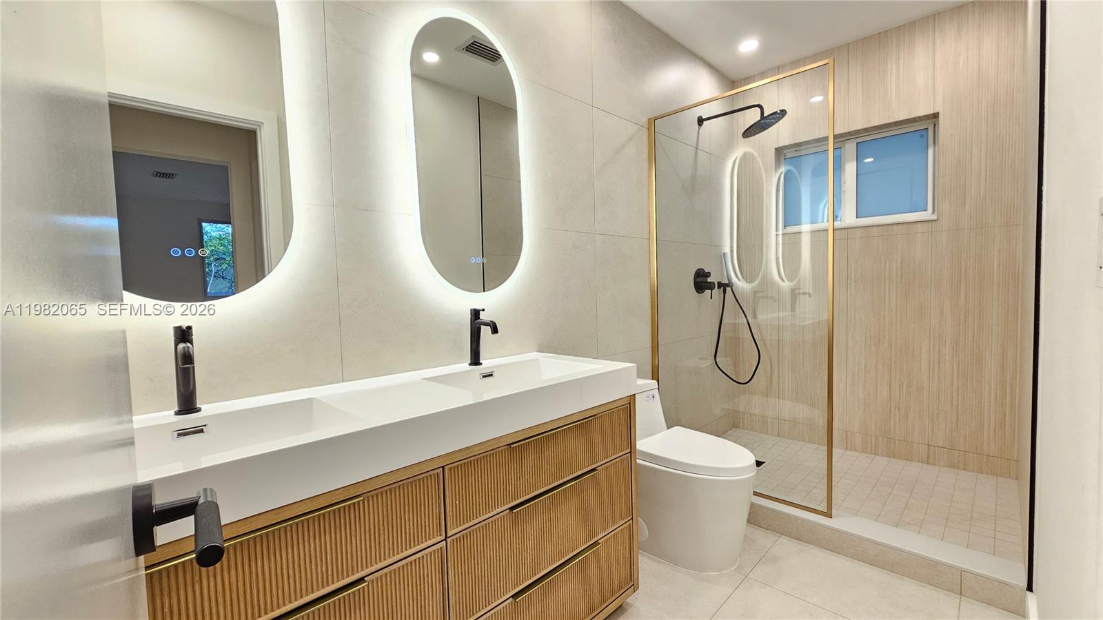 NEW SHENANDOAH - Residential