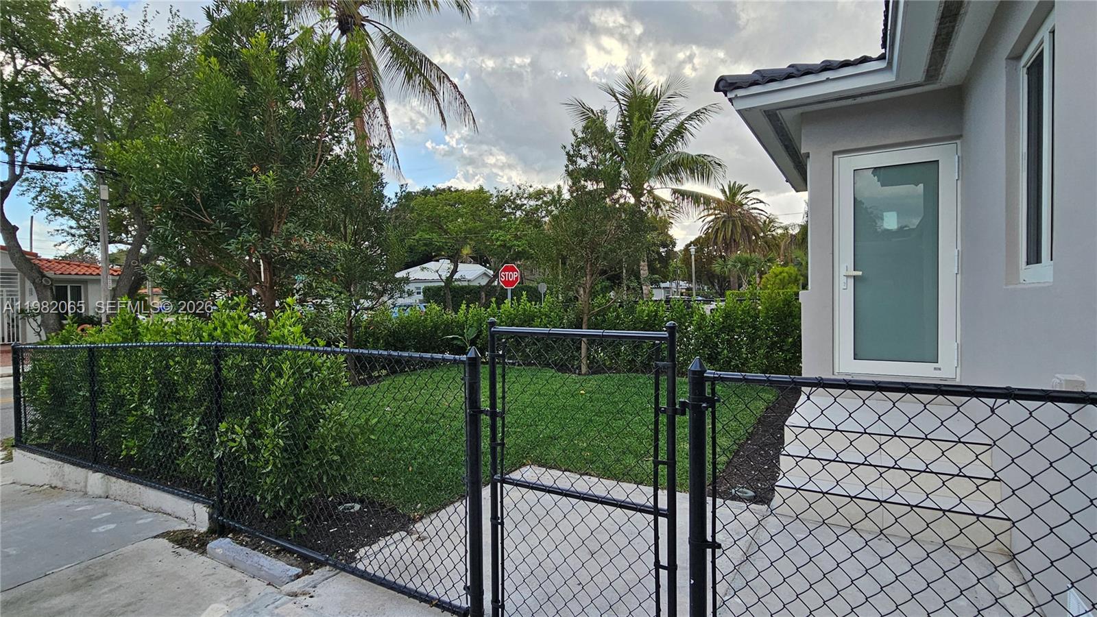 NEW SHENANDOAH - Residential