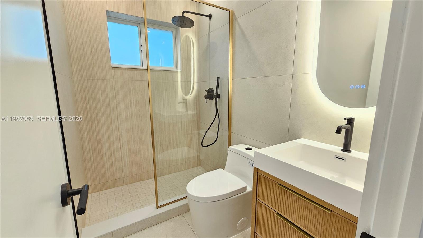 NEW SHENANDOAH - Residential