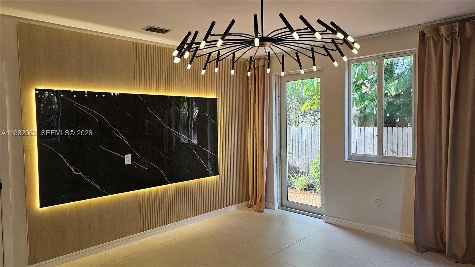 NEW SHENANDOAH - Residential