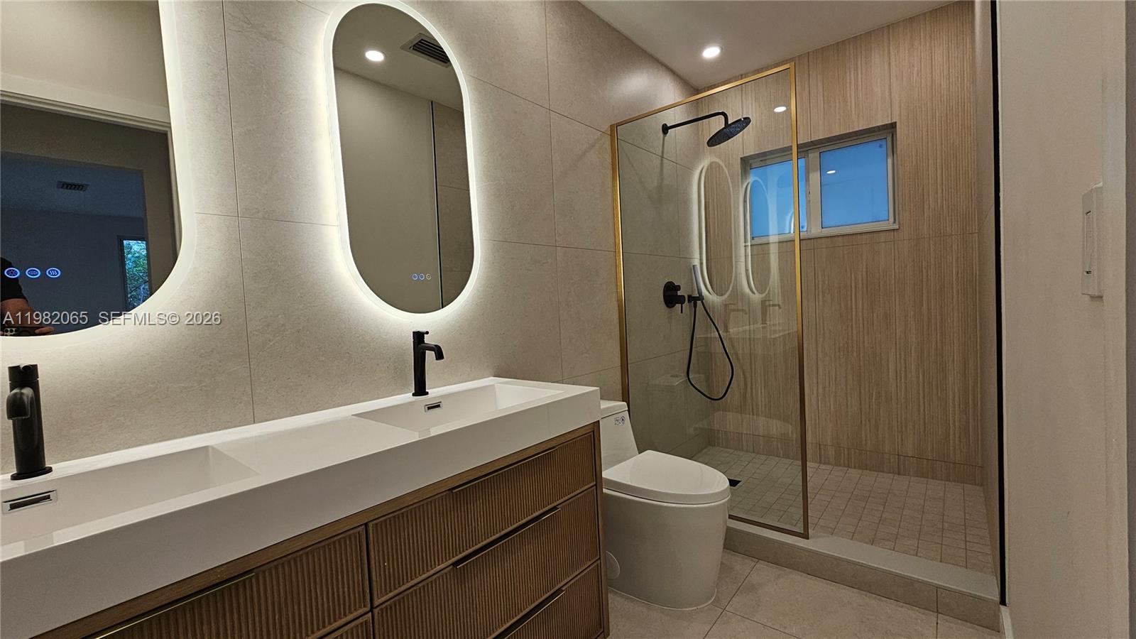 NEW SHENANDOAH - Residential