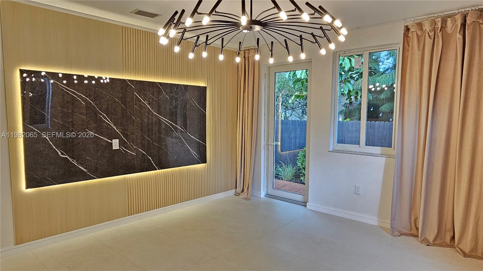 NEW SHENANDOAH - Residential