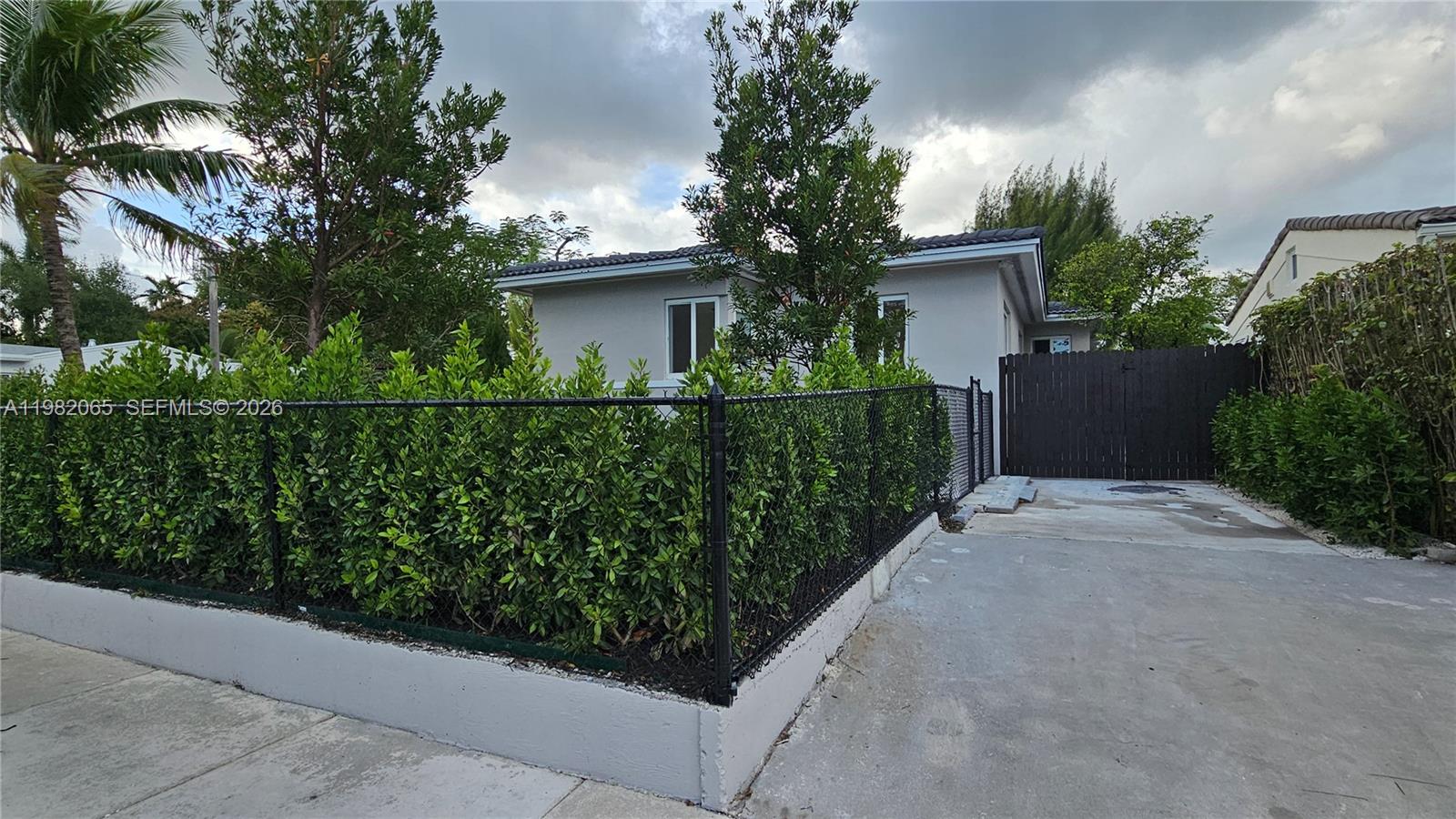 NEW SHENANDOAH - Residential