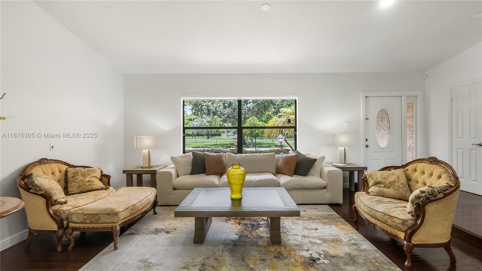 OAK WOOD - Residential