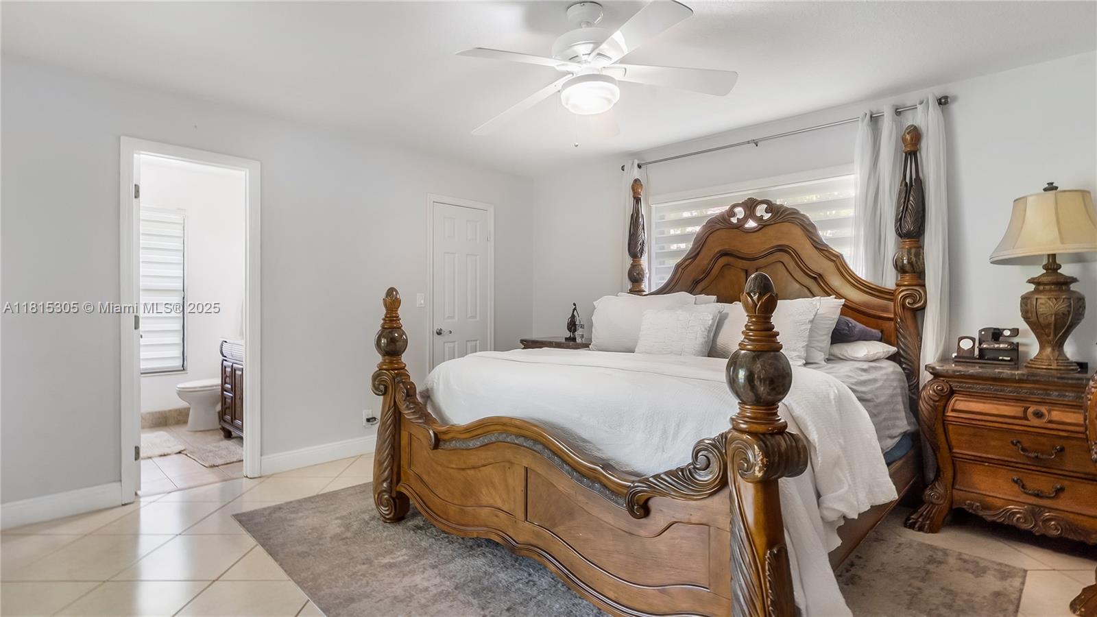 OAK WOOD - Residential