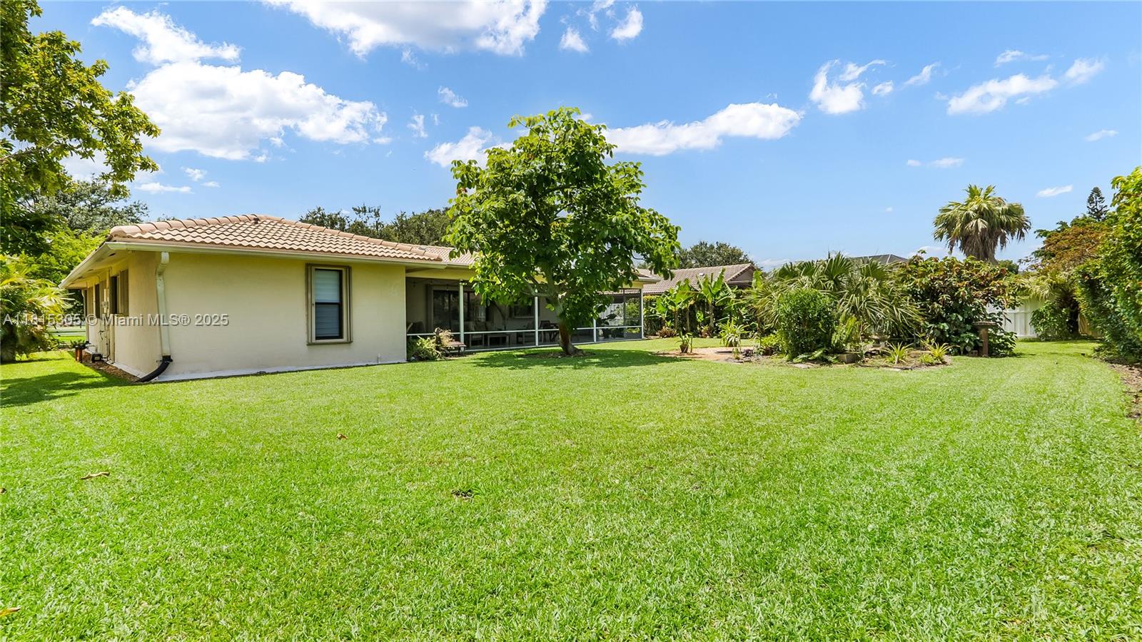 OAK WOOD - Residential