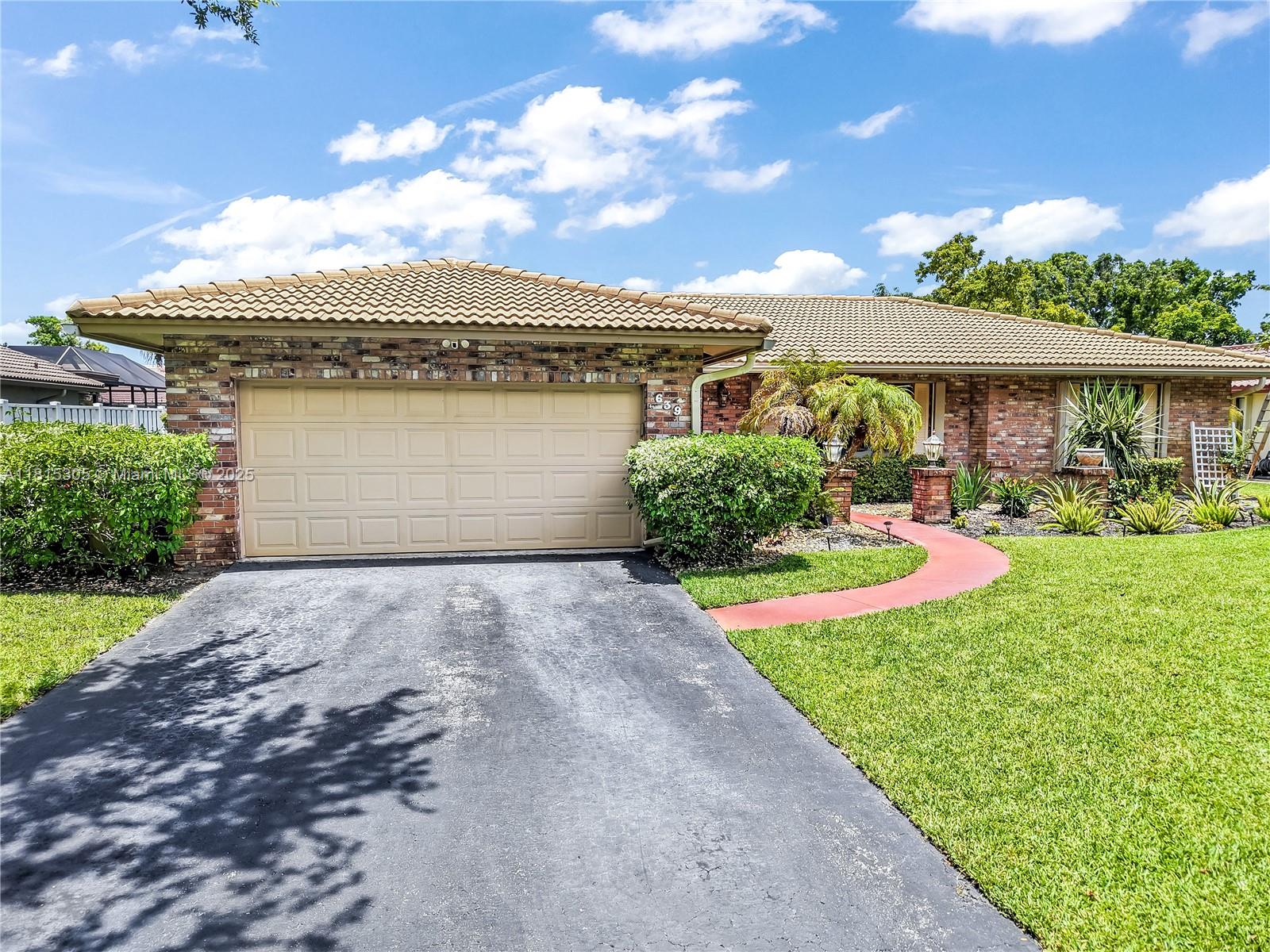 Property for Sale at 639 Nw 101st Ter, Coral Springs, Broward County, Florida - Bedrooms: 3 
Bathrooms: 2  - $680,000