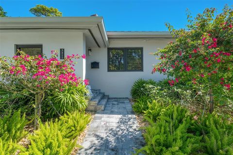 Photo of 3411 Riviera Dr, Coral Gables, FL 33134 (MLS # A11983443)