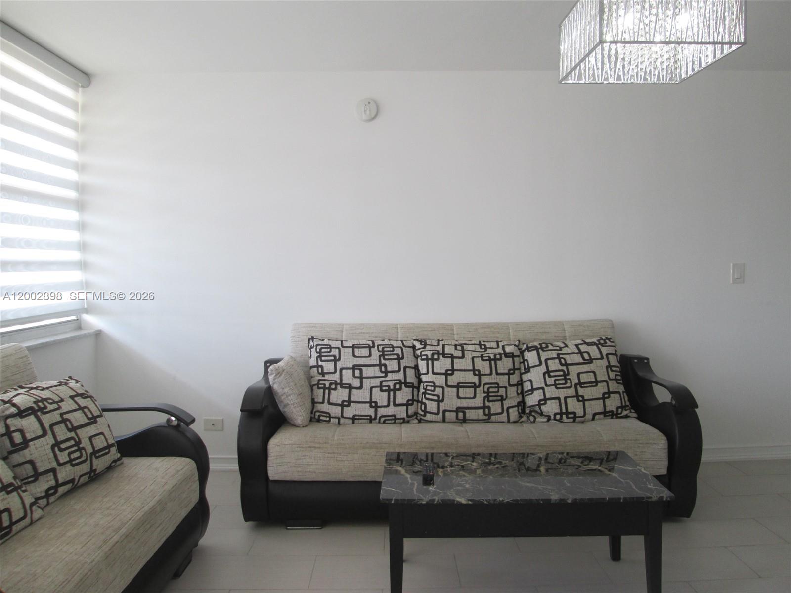 WINSTON TOWERS 200 CONDO - Residential Lease