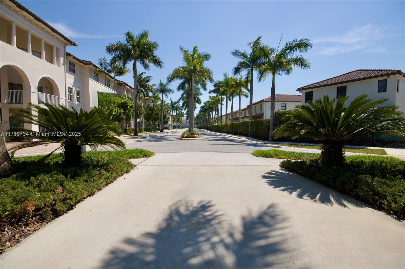 ST MORITZ AT DORAL CONDO - Residential Lease