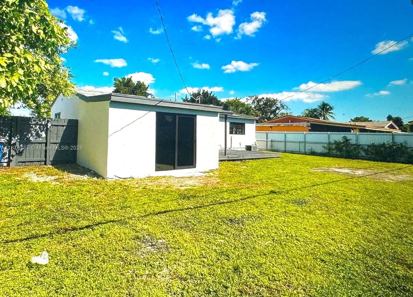 SCOTT LAKE MANOR SEC 6 - Residential