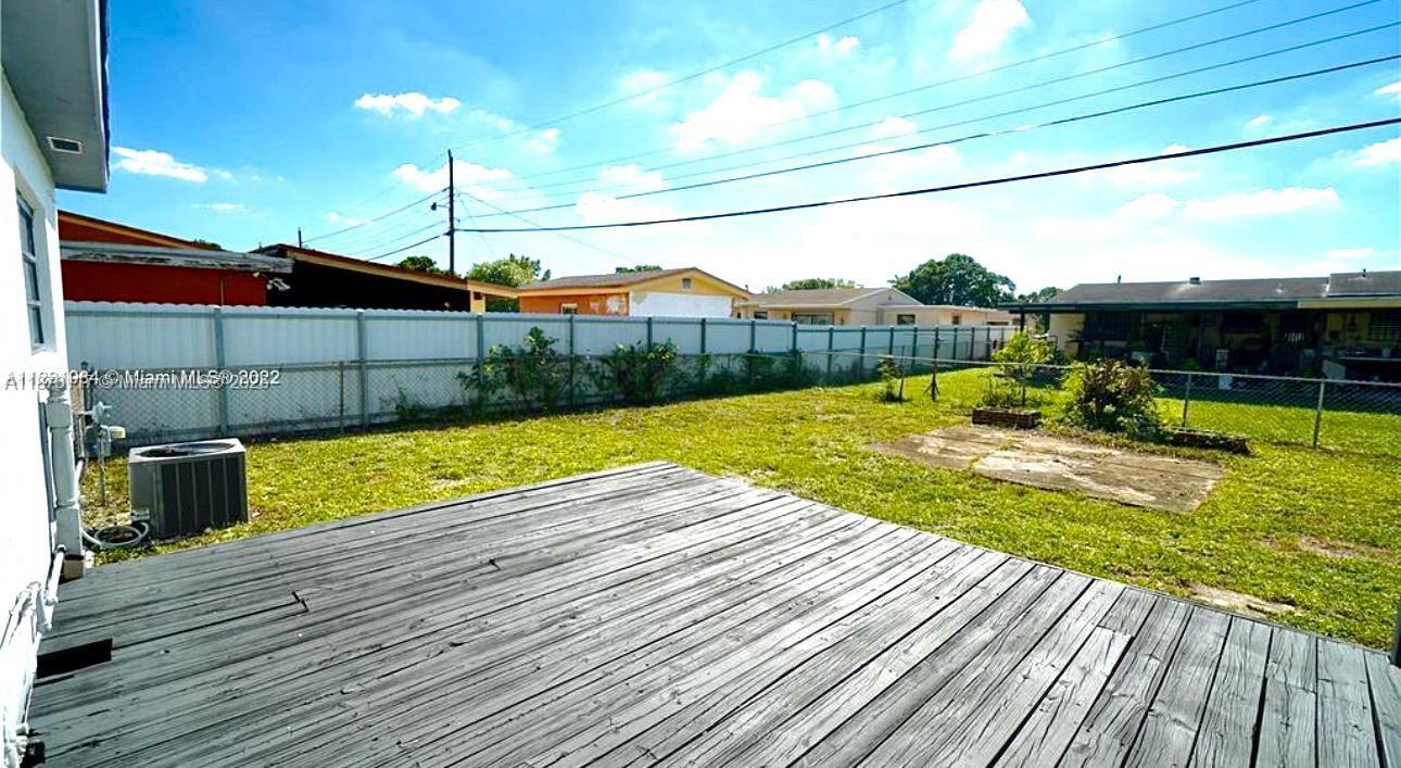 SCOTT LAKE MANOR SEC 6 - Residential