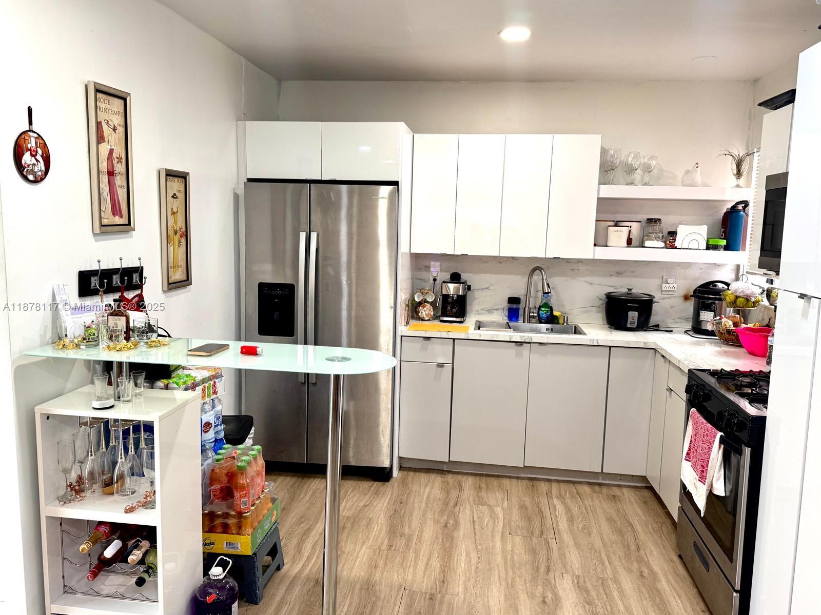 SCOTT LAKE MANOR SEC 6 - Residential