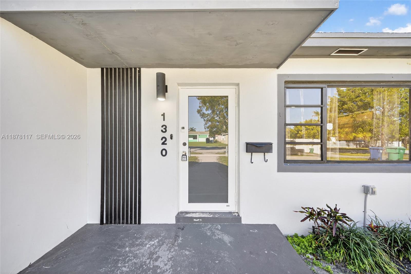 SCOTT LAKE MANOR SEC 6 - Residential