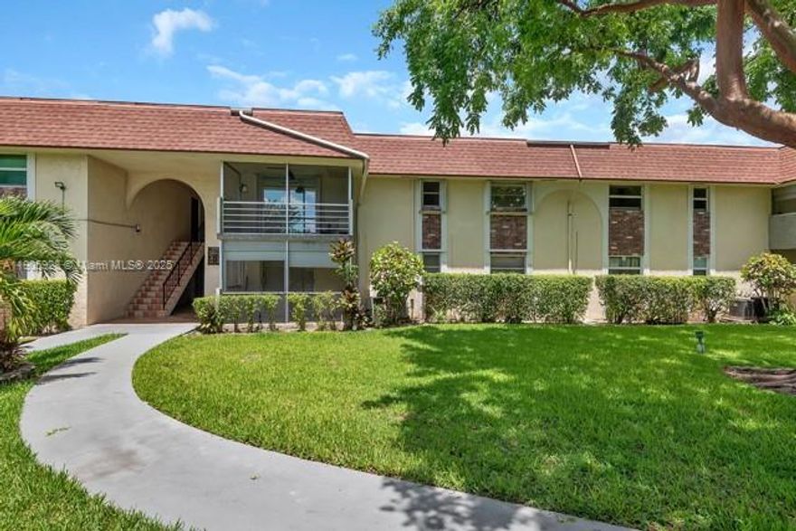 RARE 1/1 WEST BOCA UNIT READY TO MOVE-IN. SPACIOUS LIVING ROOM, BEDROOM & KITCHEN WITH SEPARATE STORAGE PLACE. FRESHLY PAINTED. CLOSE TO MAJOR SCHOOLS, HIGHWAYS AND SHOPPING CENTERS. EDGEWOOD COMMUNITY OFFERS 3 COMMUNITY POOLS, BBQ/PICNIC AREA, CLUBHOUSE. NO PETS ARE ALLOWED BY THE ASSOCIATION. 680 MINIMUM CREDIT SCORE IS REQUIRED BY THE ASSOCIAION BUT NEGOTIABLE.