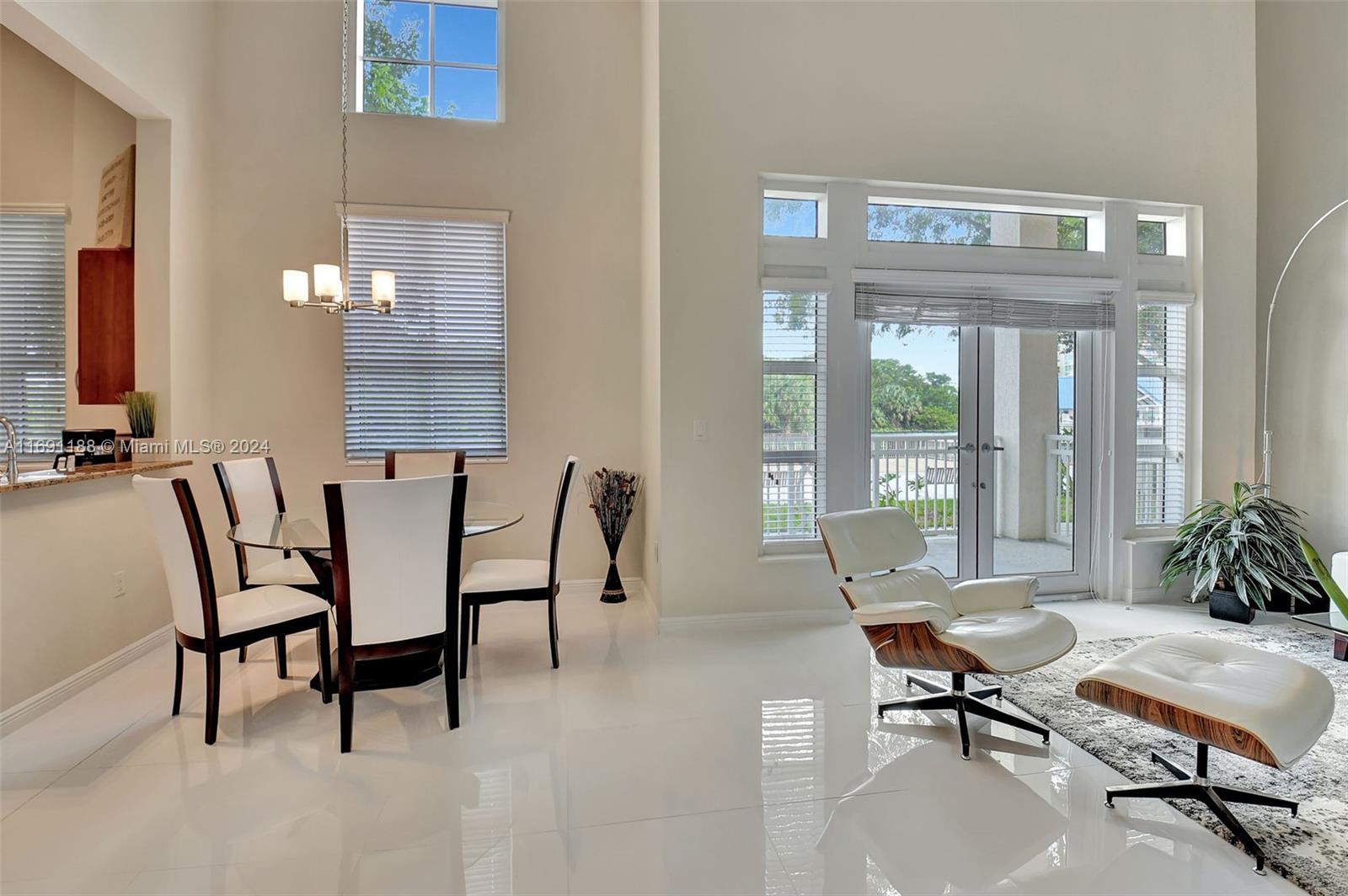 CASA COSTA CONDO - Residential