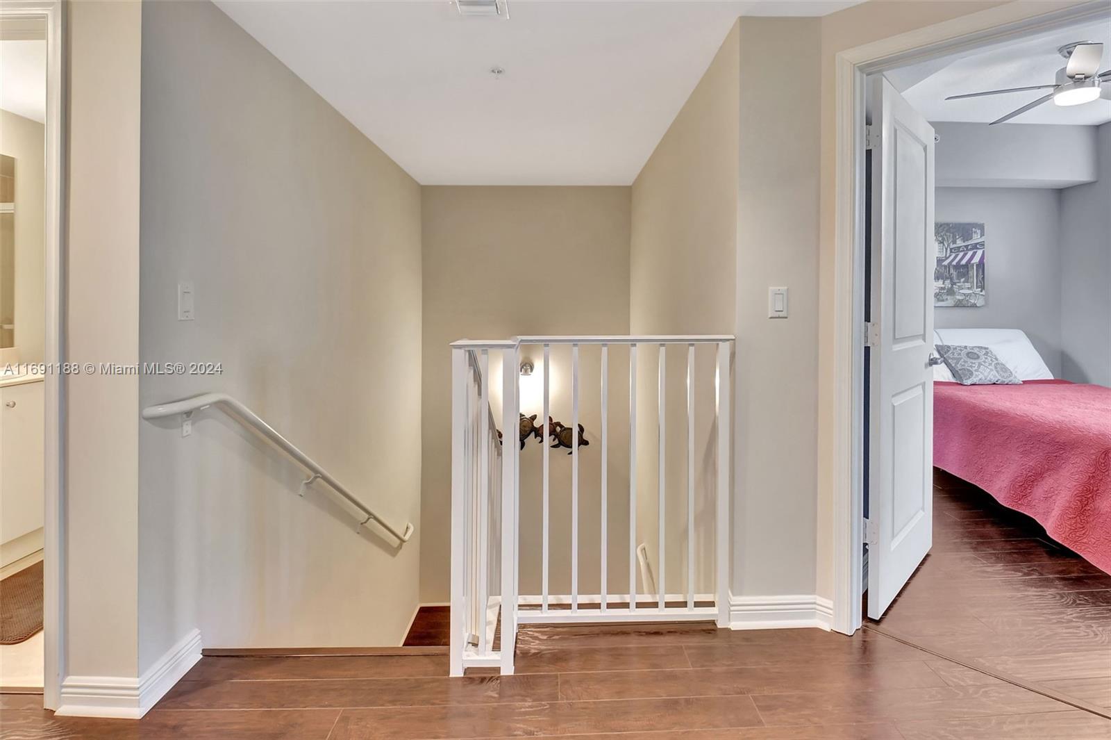 CASA COSTA CONDO - Residential