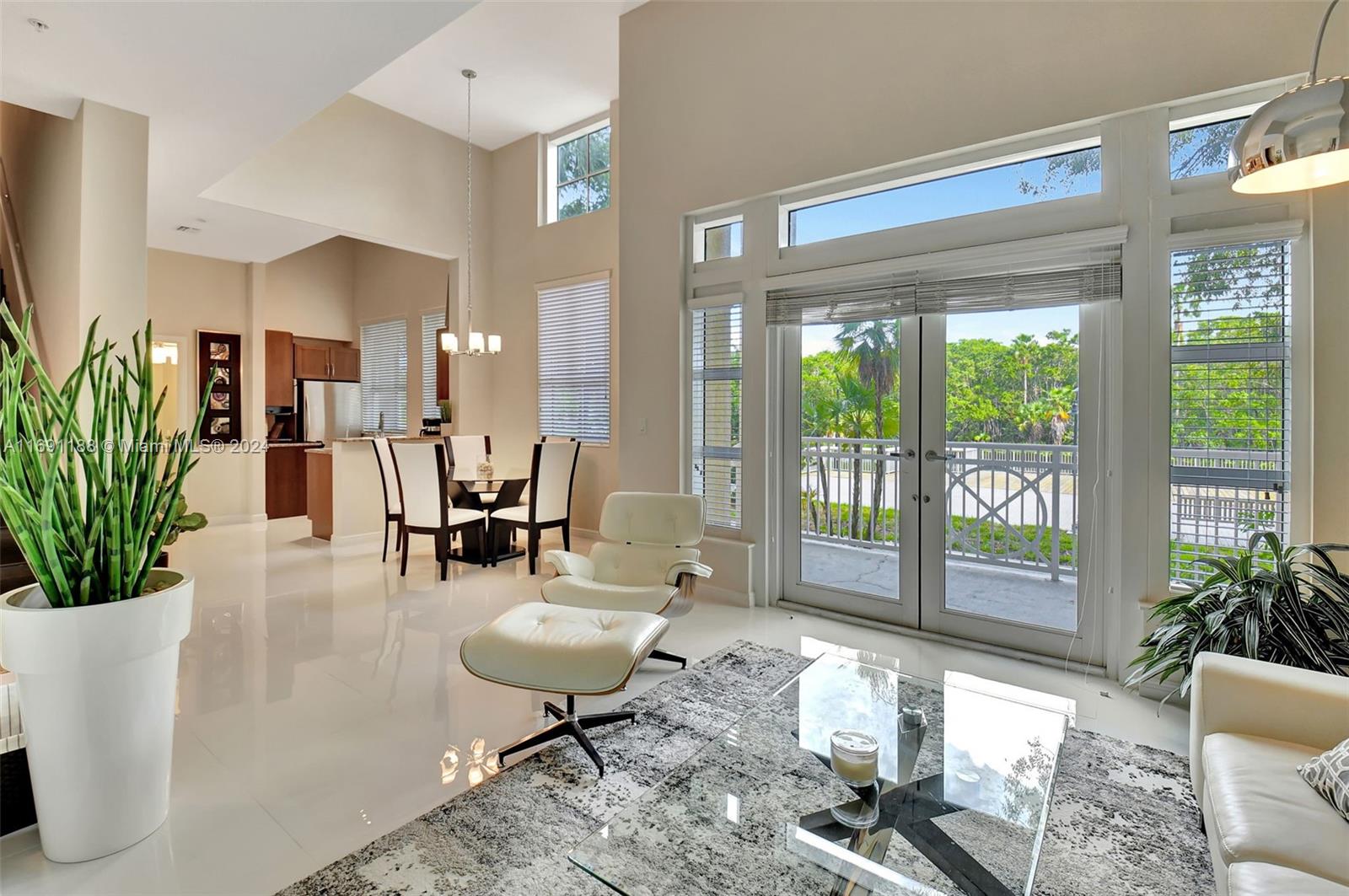 View photos, virtual tours, details... 450 N Federal Hwy 104N