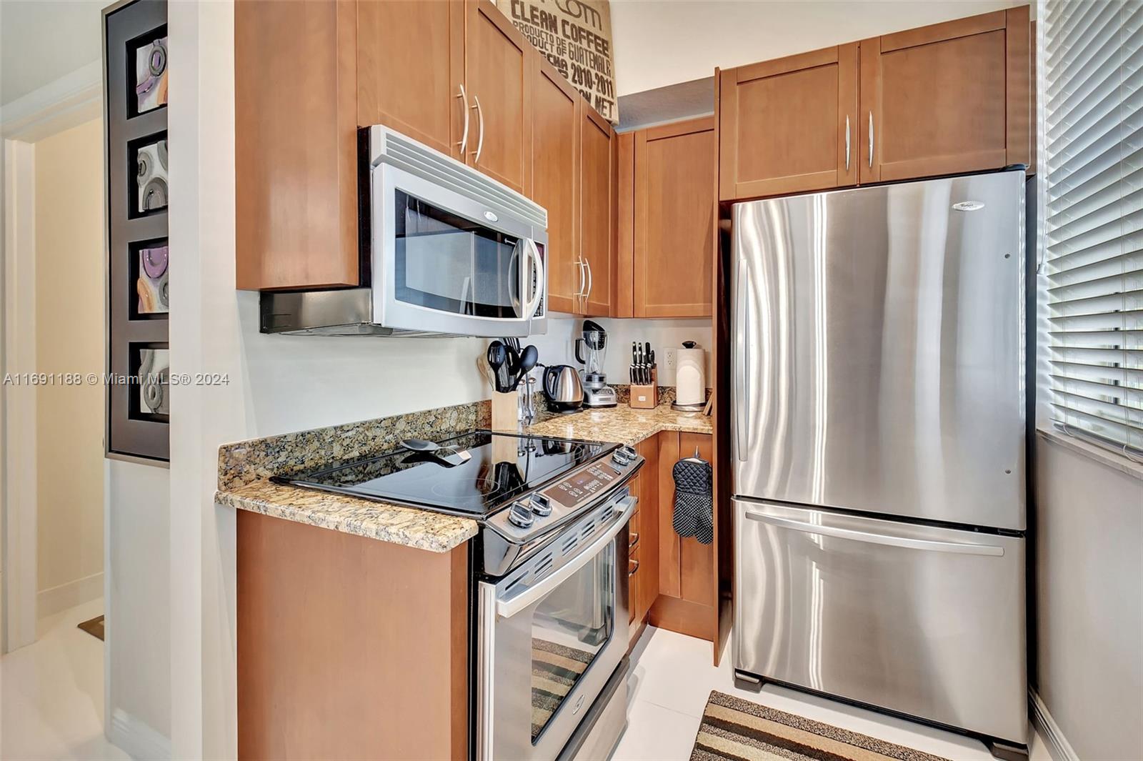 CASA COSTA CONDO - Residential