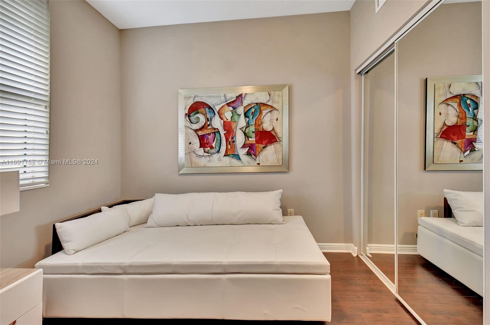 CASA COSTA CONDO - Residential