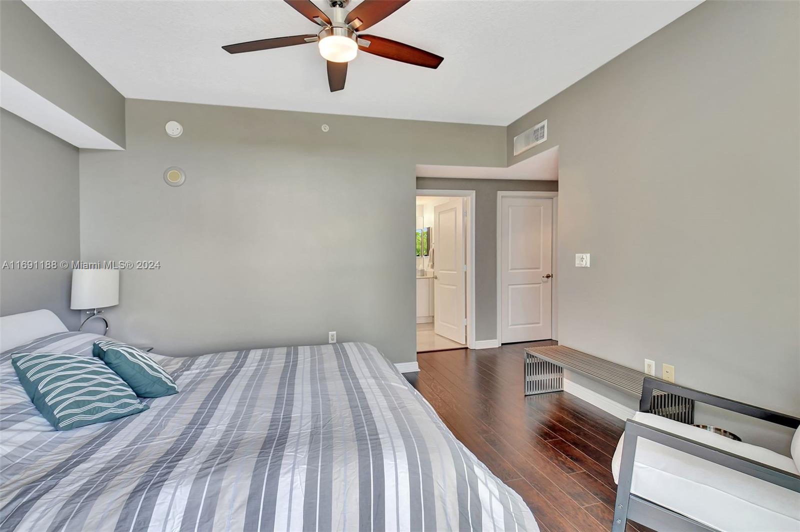 CASA COSTA CONDO - Residential