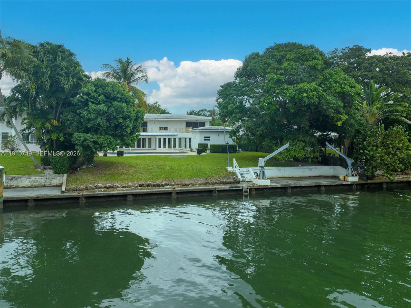 BAY POINT - Residential