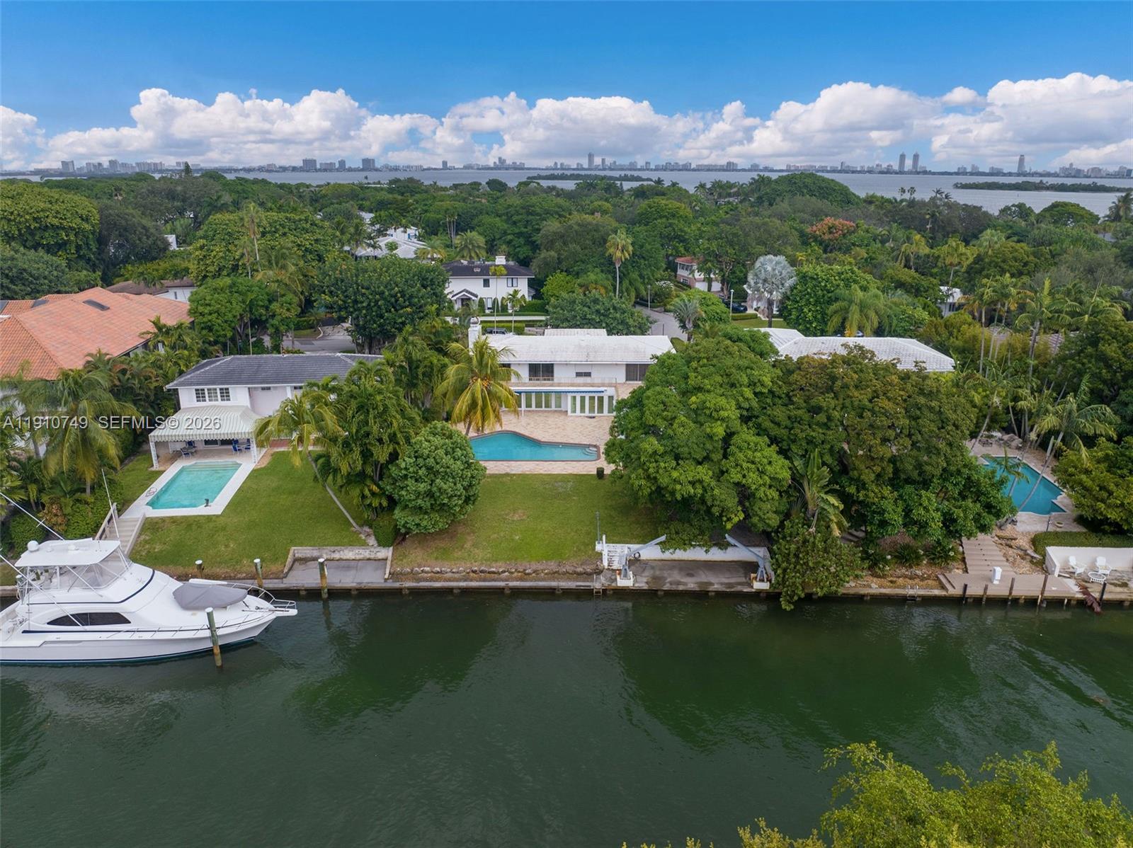 BAY POINT - Residential