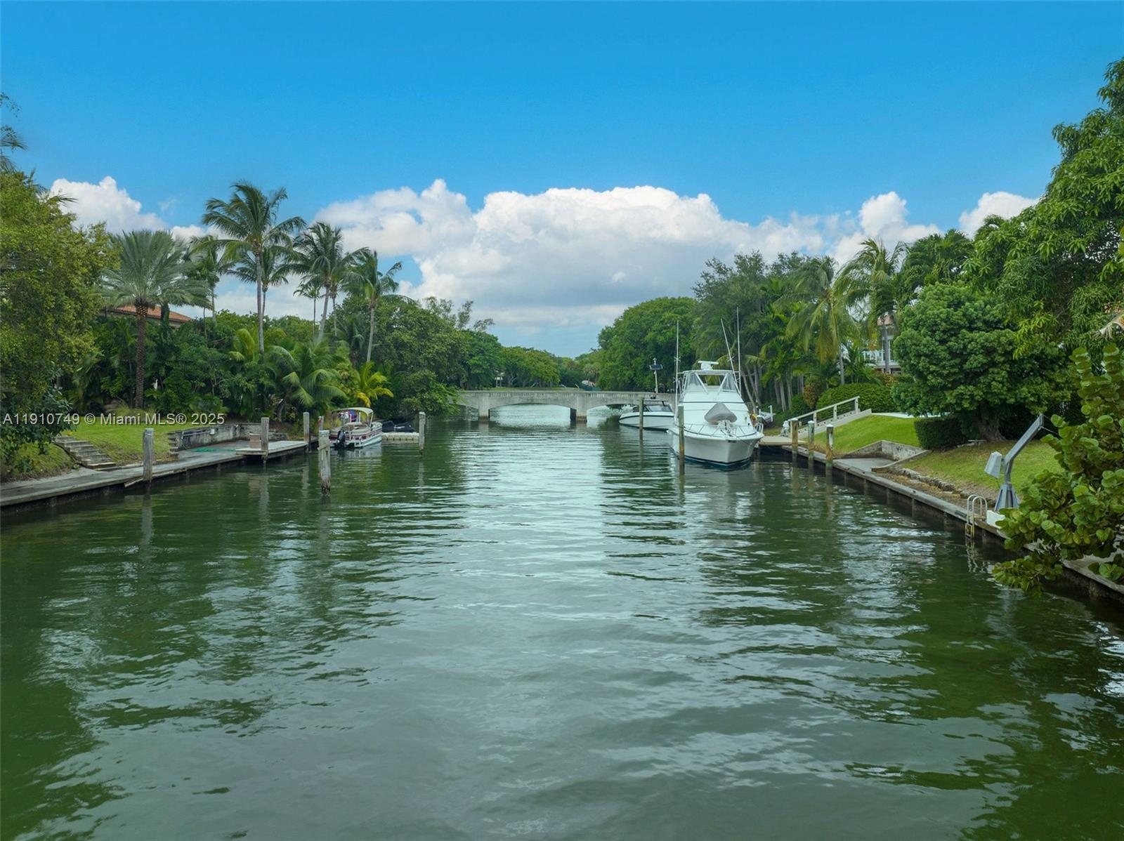 BAY POINT - Residential