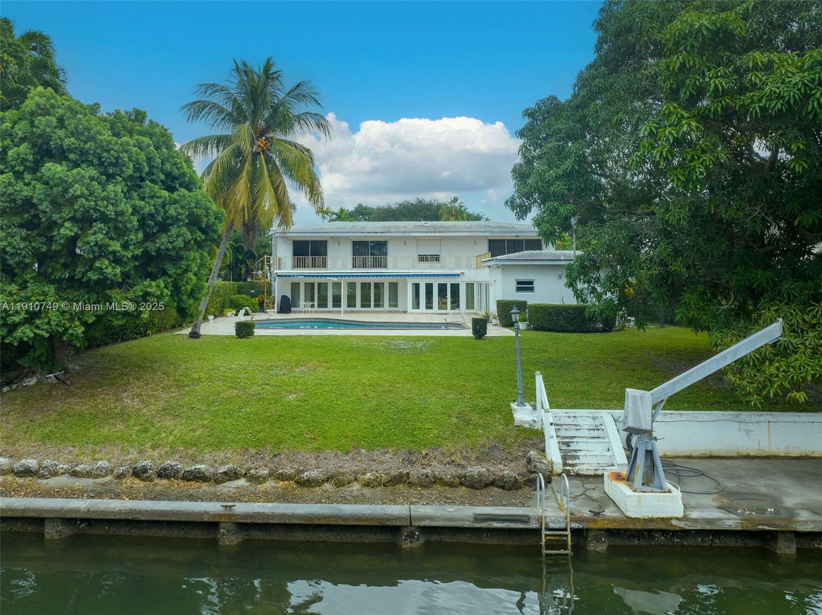 BAY POINT - Residential