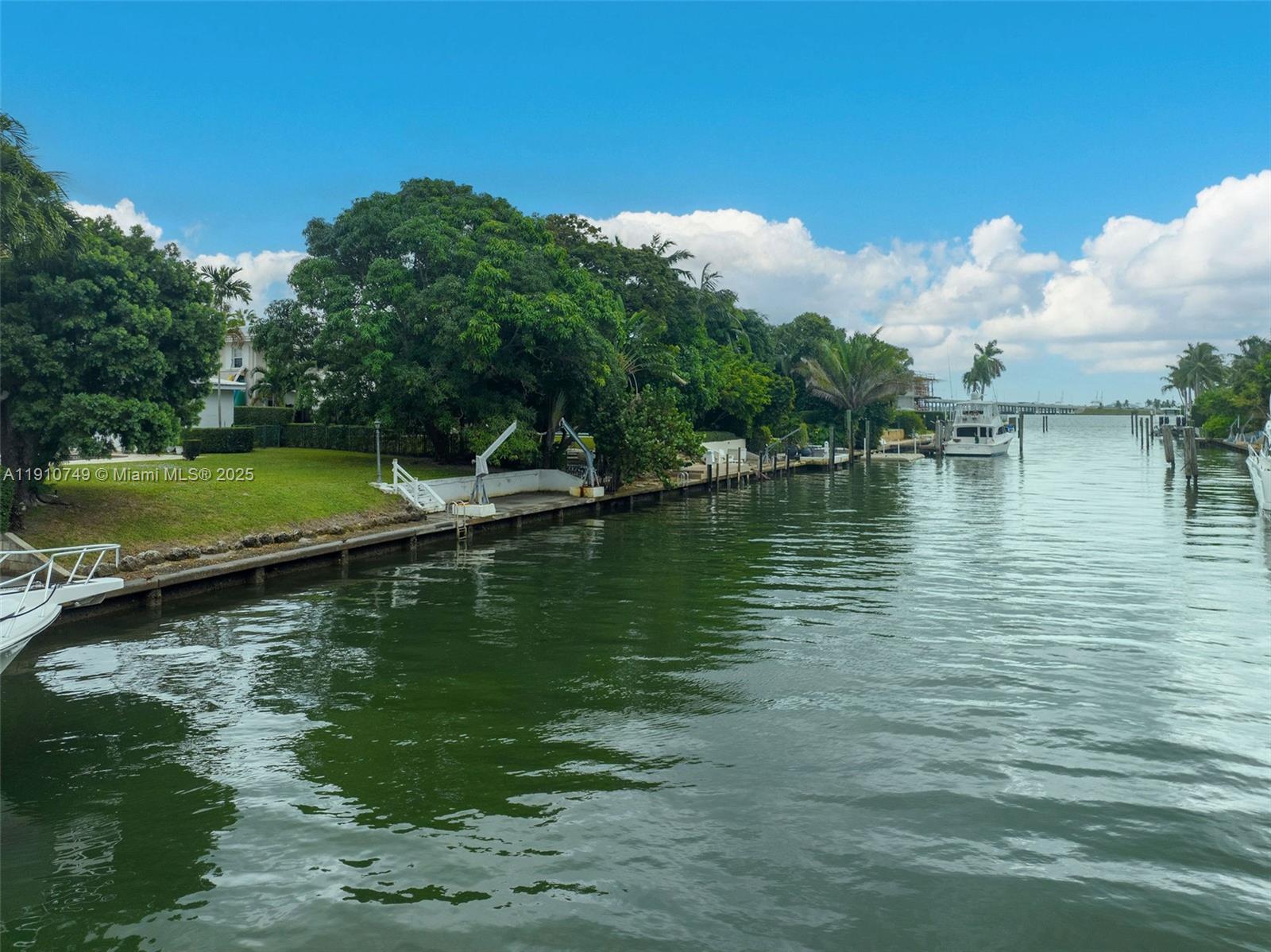 BAY POINT - Residential