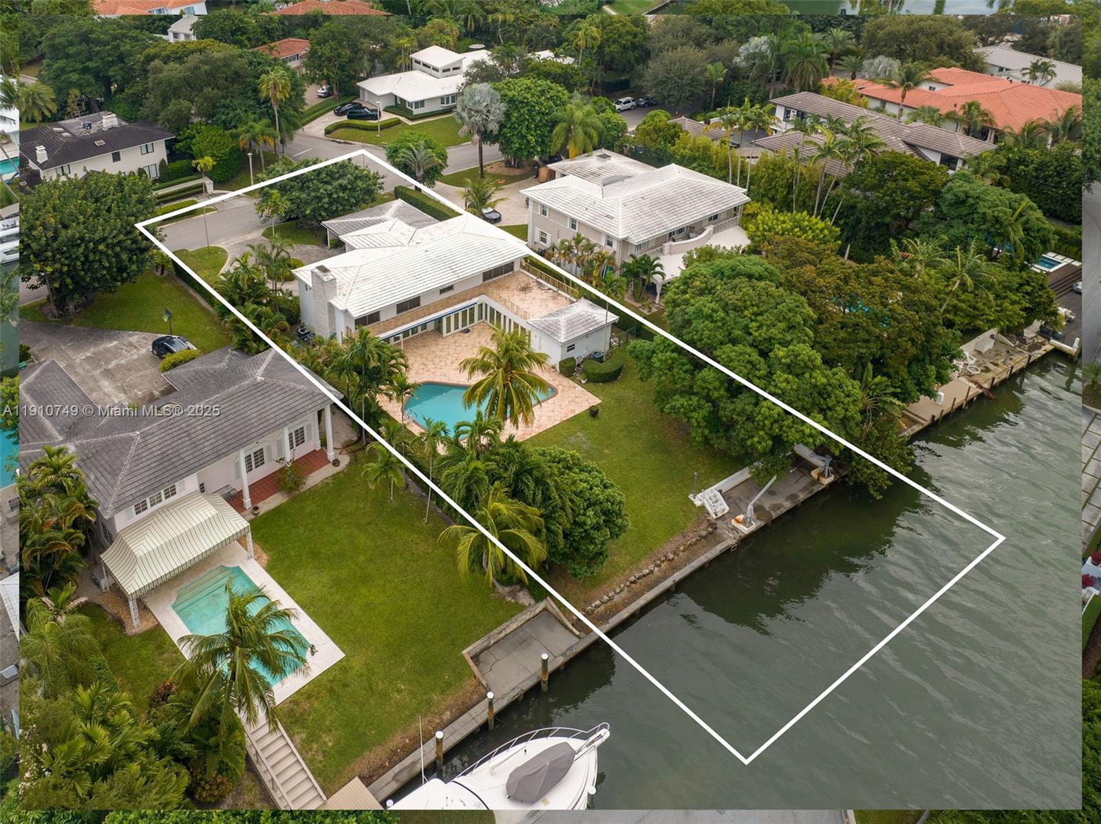 BAY POINT - Residential