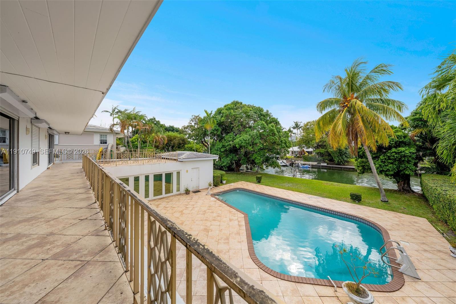 BAY POINT - Residential