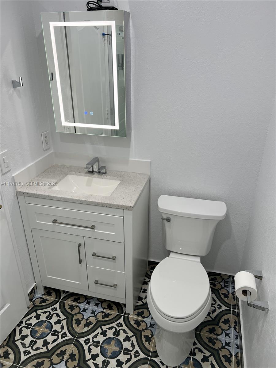 CENTURY PARK CONDO - Residential